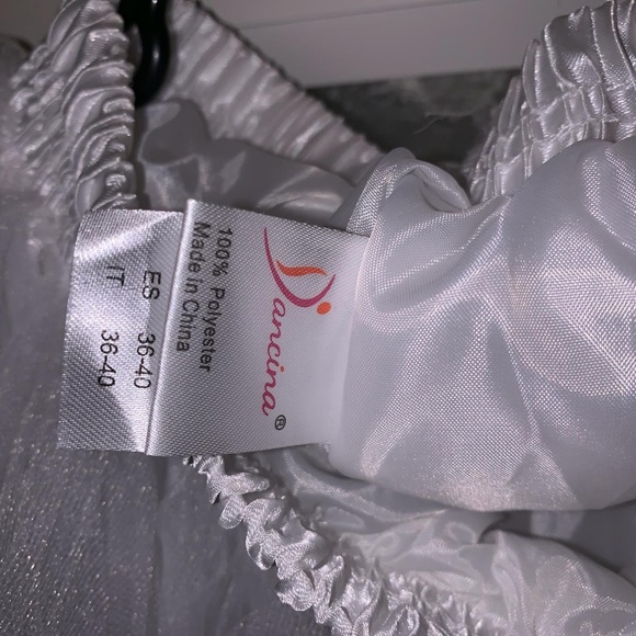 TUTU - Picture 2 of 2